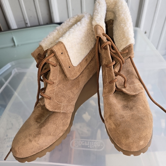 Nautica Ladies Boots - Picture 1 of 9